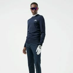Jlindeberg J.Lindeberg Gus Golf Sweater 11 Jlindeberg J.Lindeberg Gus Golf Sweater -Golf Shoes Sales Store J.Lindeberg SS22 Gus Golf Sweater GMKW05753 6855 Code SWLIN060 M JL Navy White Model 1