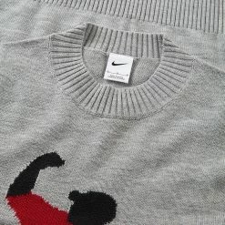 Nike Tiger Woods Crew Knit Golf Sweater -Golf Shoes Sales Store Nike AW21 Tiger Woods Jumper Knit Sweater DA4151 063 Code SWNIK252 M Dark Grey Heather Detail