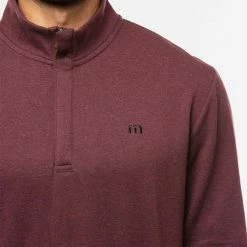 TravisMathew Cloud 2.0 1/4 Zip Golf Sweater -Golf Shoes Sales Store Travis Mathew SS22 Cloud Quaterzip 2.0 Sweater 1MS309 Code SWTRA014 Heather Dark Red Model 2