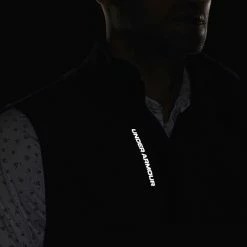 Underarmour Under Armour Storm Daytona 1/2 Zip Golf Vest -Golf Shoes Sales Store Under Armour AW22 Storm Daytona Vest Wind Top 1373408 001 WTUND090 Black Black Reflective Model 2